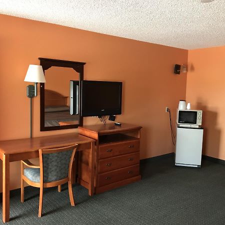 American Inn Cleburne Esterno foto