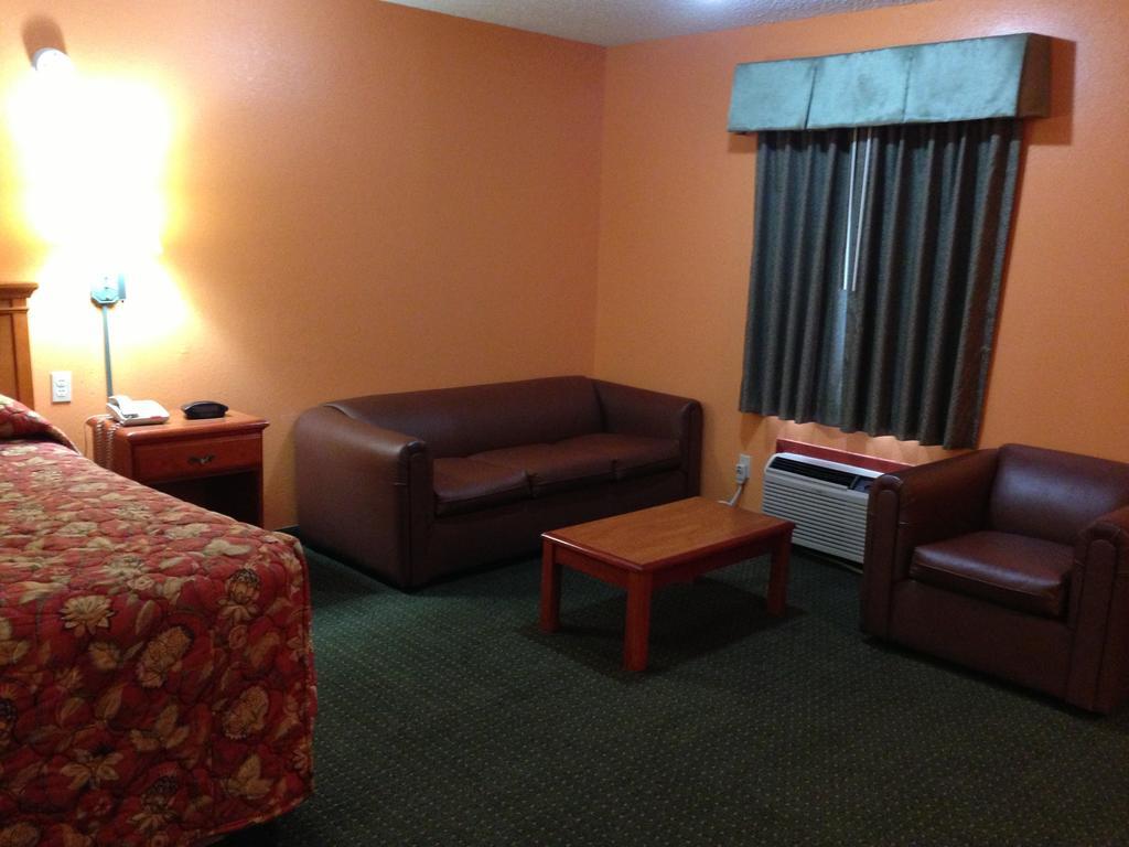 American Inn Cleburne Esterno foto